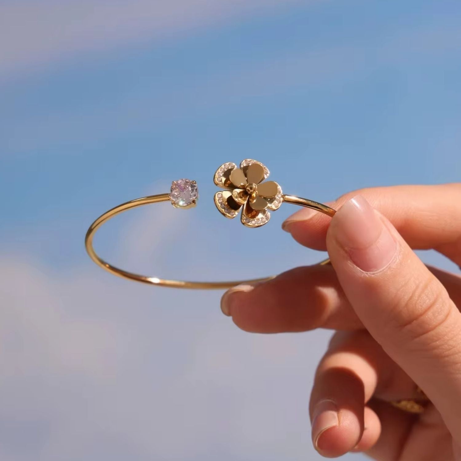Floral cuff Bracelet
