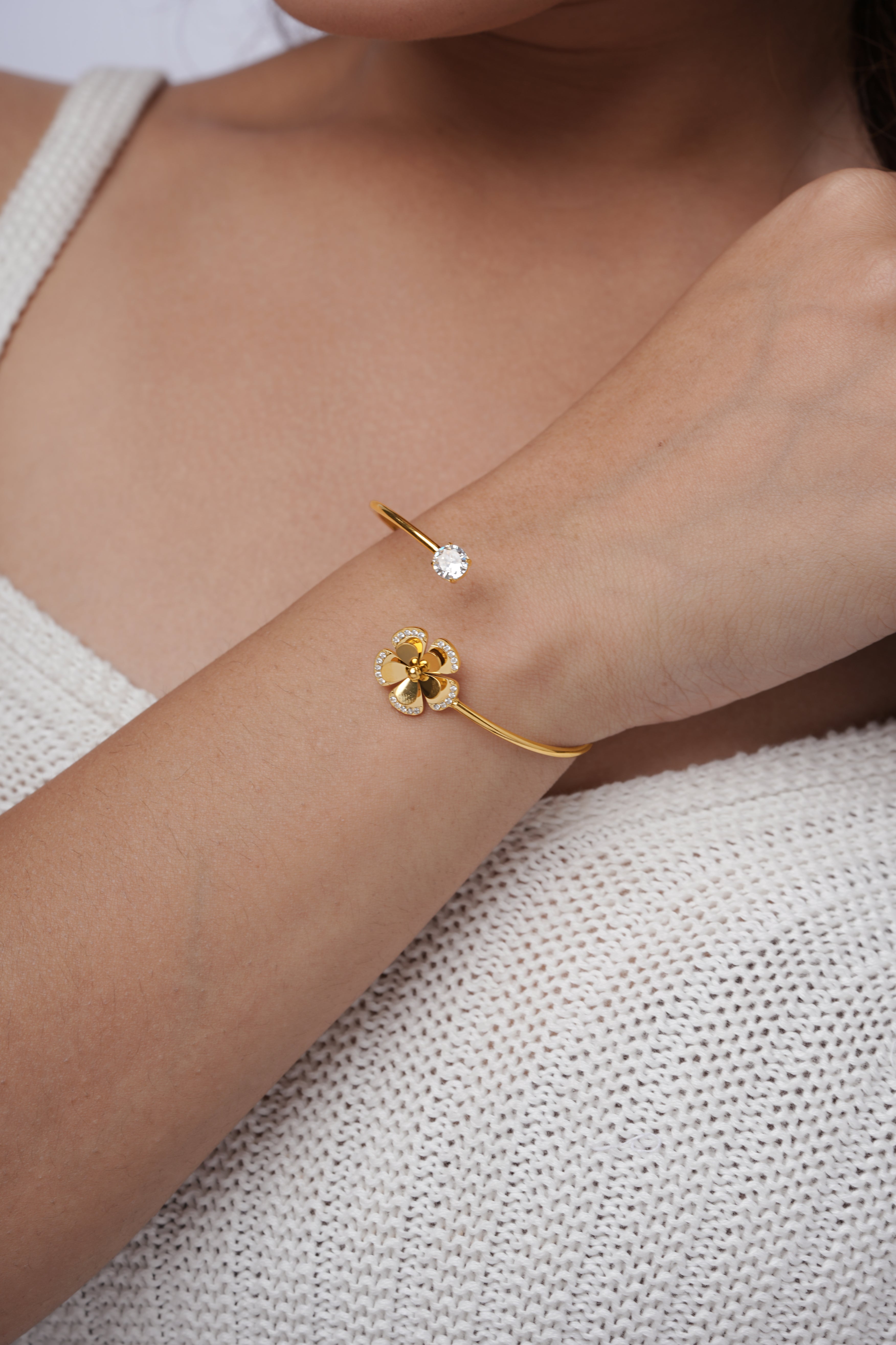 Floral cuff Bracelet