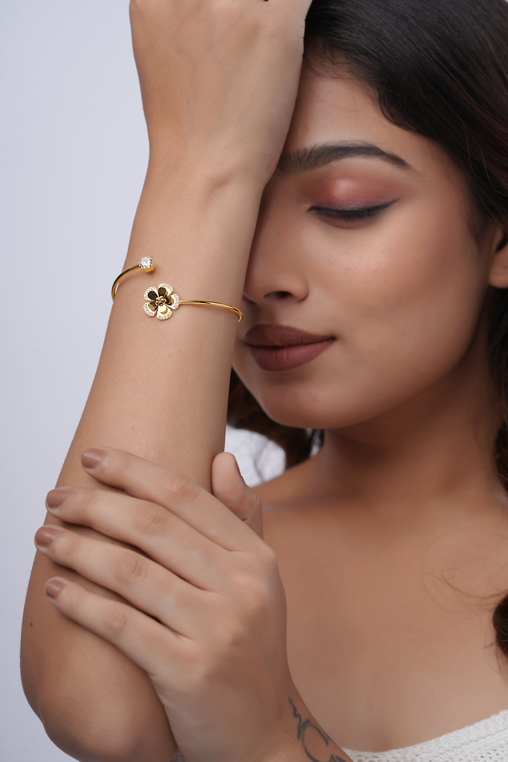 Floral cuff Bracelet