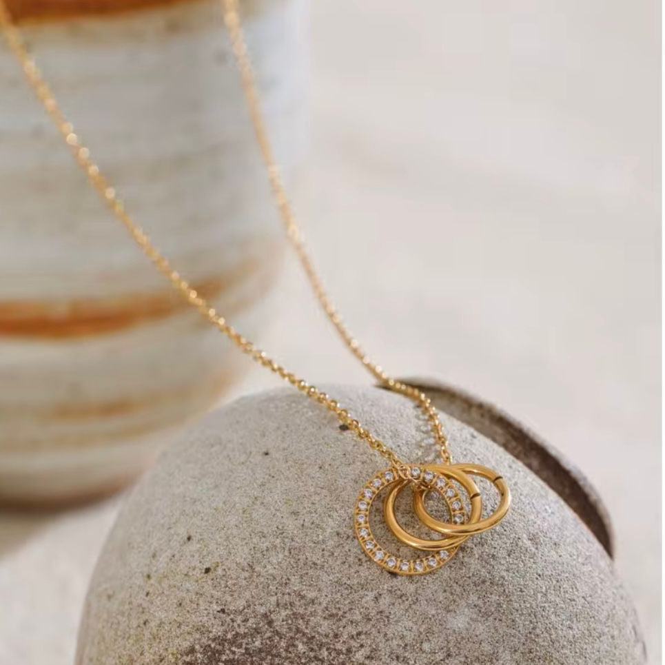 Halo Necklace