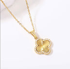 Clover Necklace